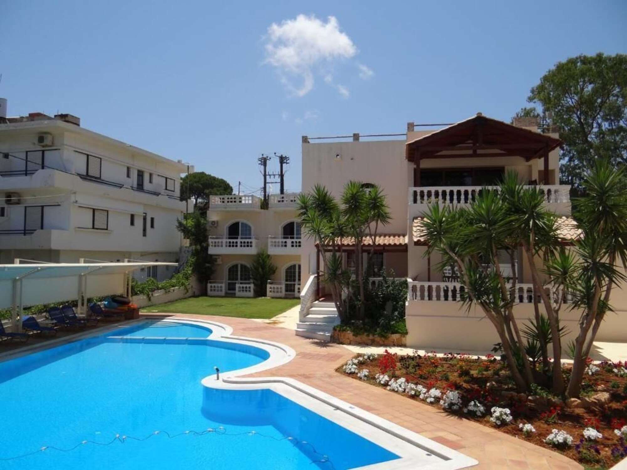 Perla Beach Hotel