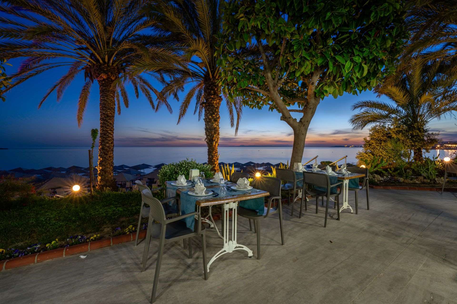 Aska Just In Beach Hotel