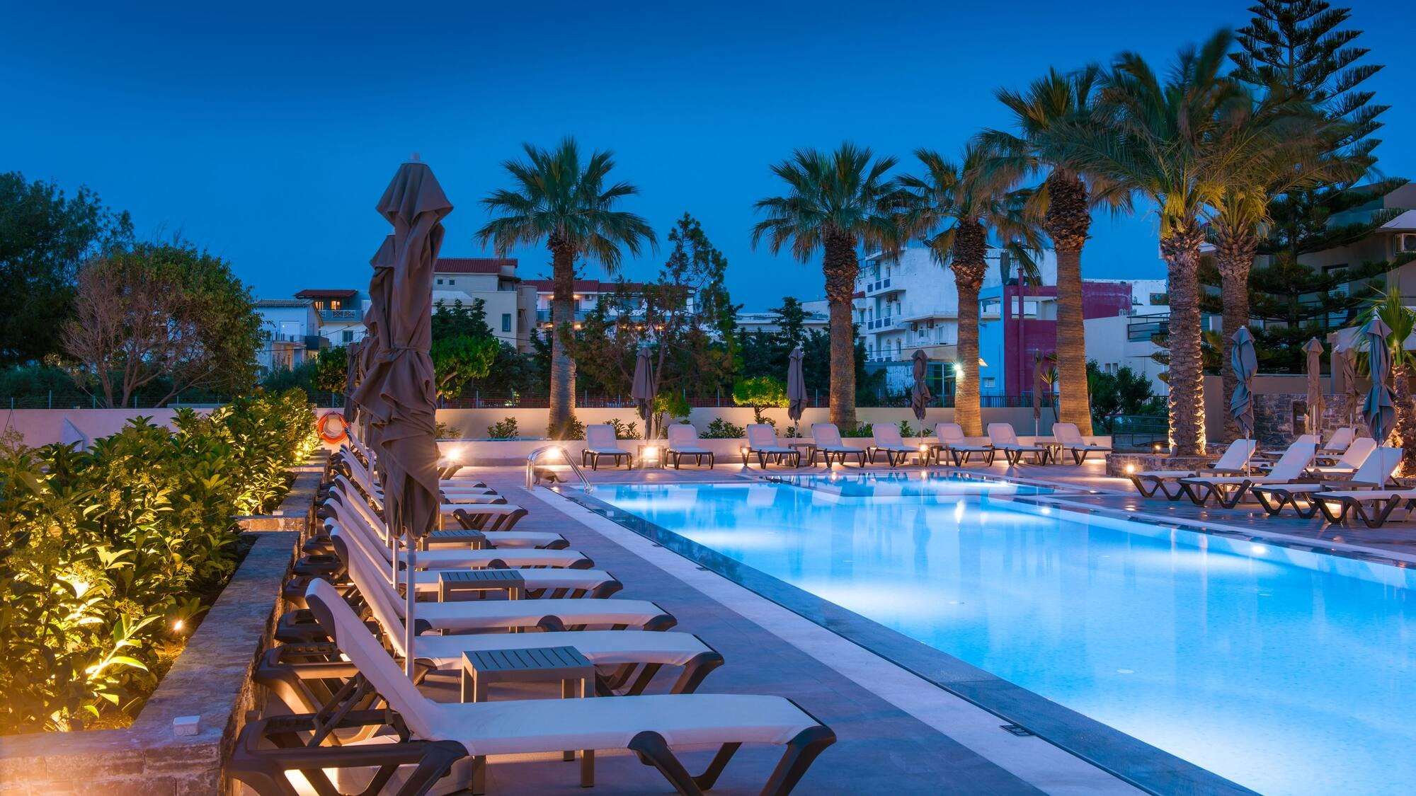 Vaya Suites