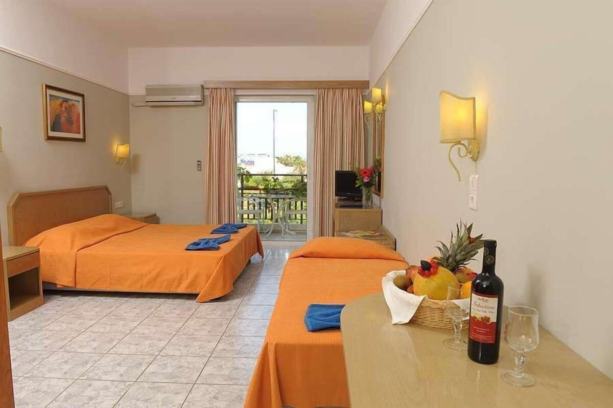 Vantaris Garden Hotel