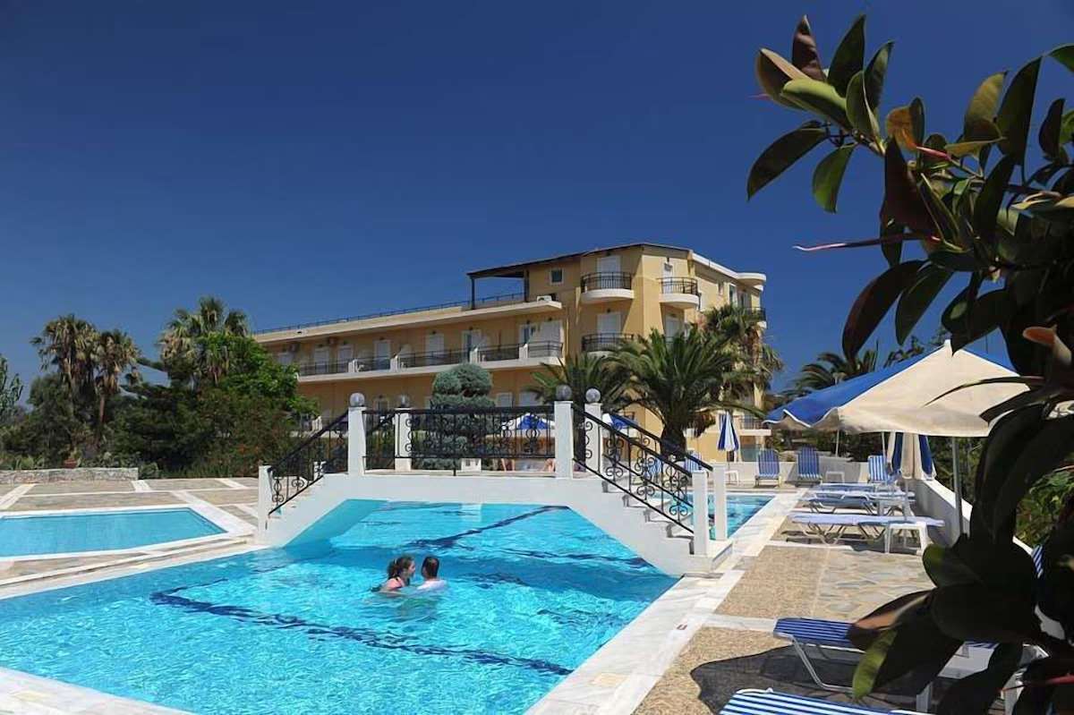 Vantaris Garden Hotel