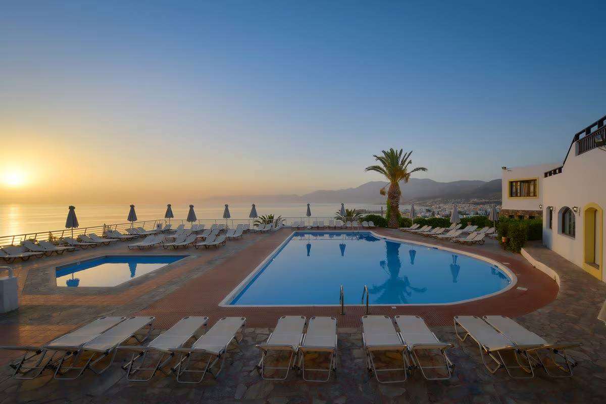 Hersonissos Village Hotel