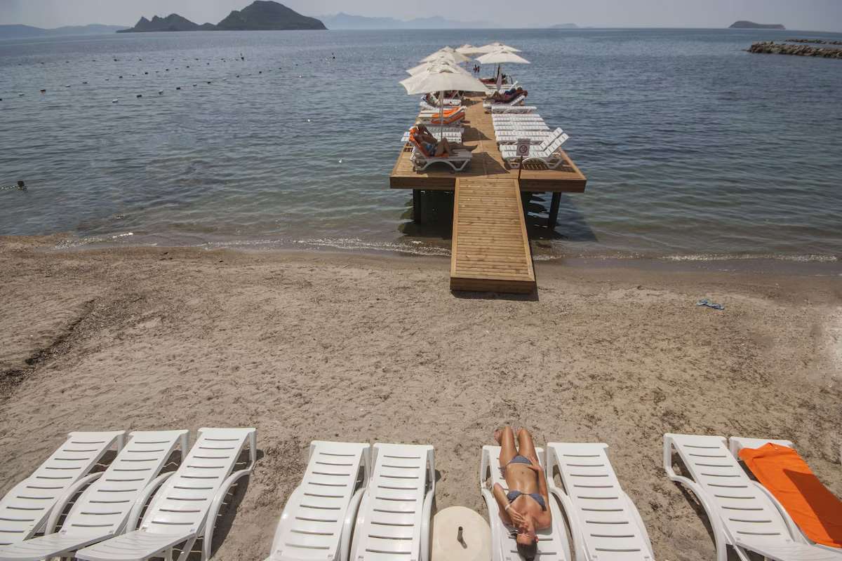 Dragut Point North Hotel