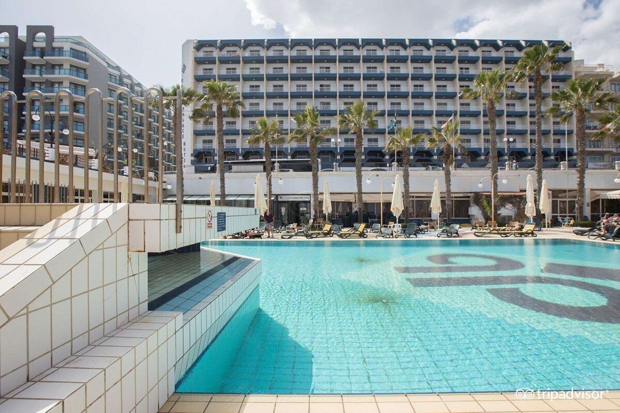 Qawra Palace Resort Spa