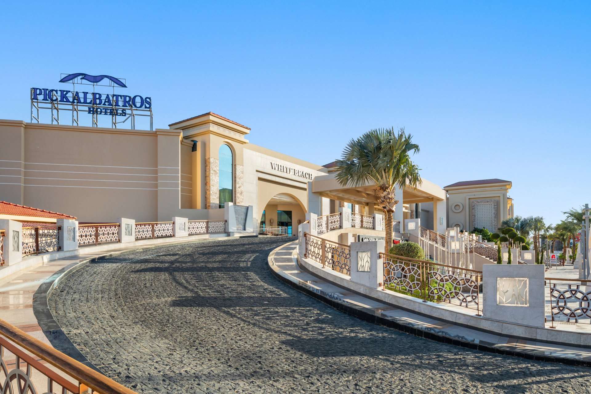 Pickalbatros White Beach Resort - Hurghada