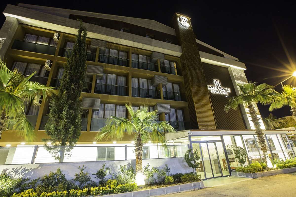 Laren Family Hotel