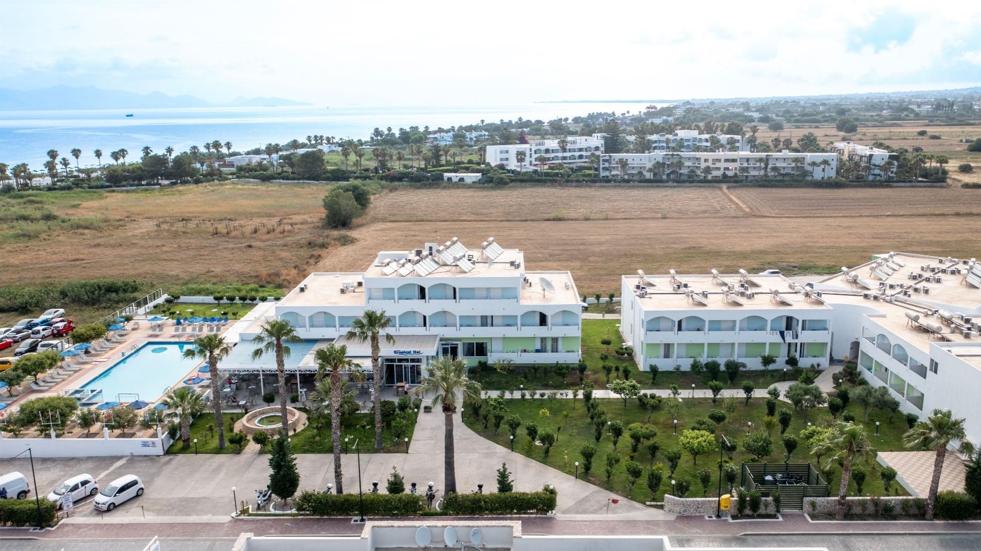 Tropical Sol Hotel