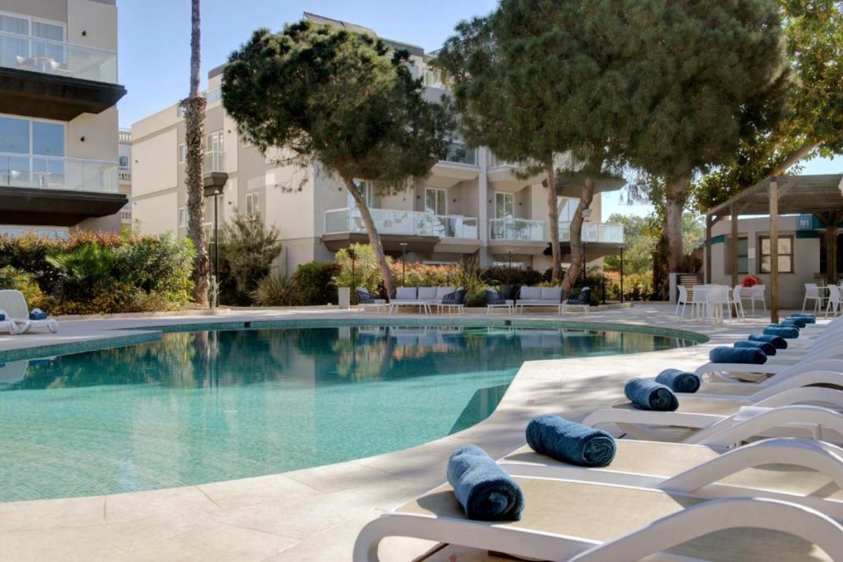 Urban Valley Resort & Spa