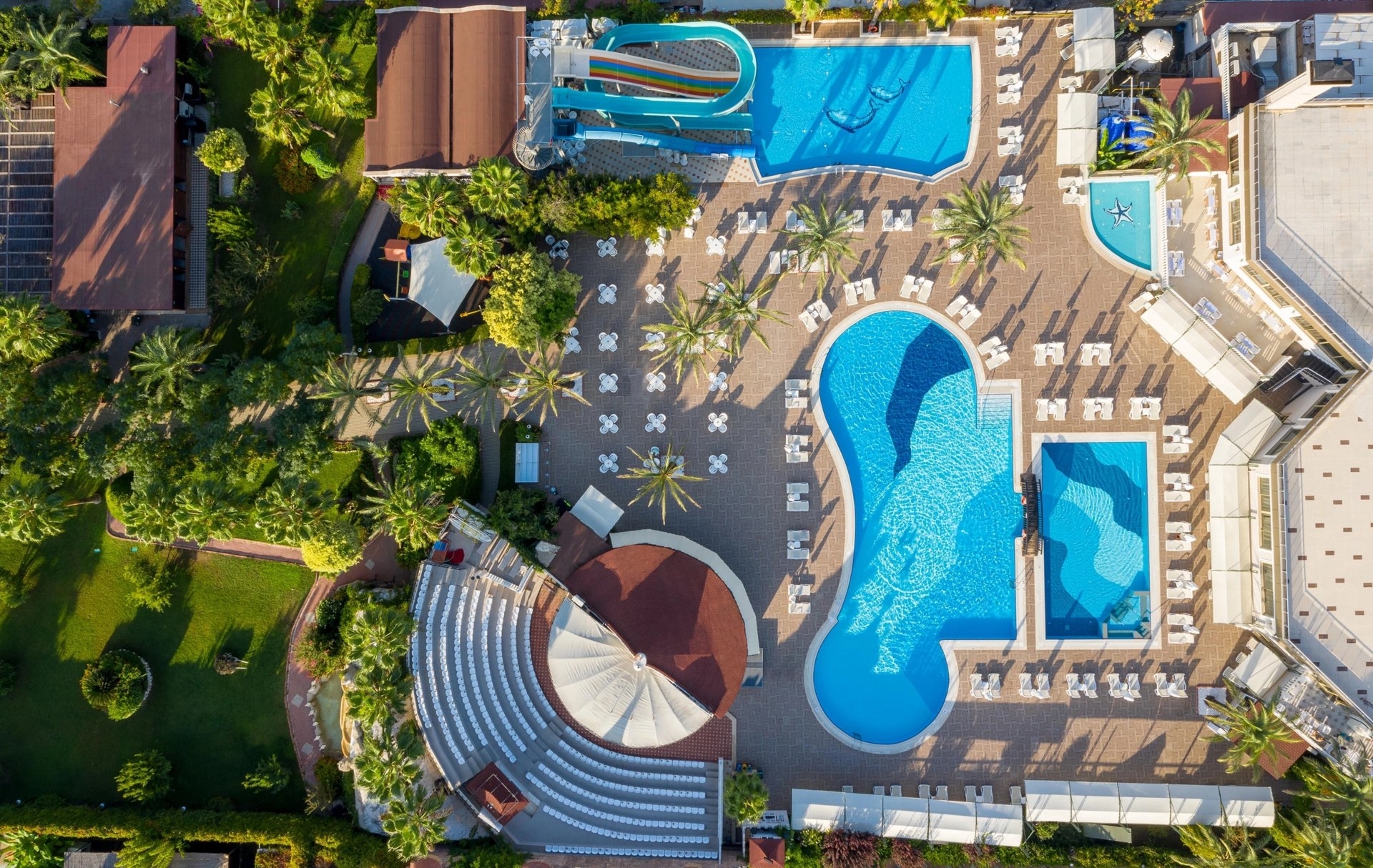 Aydinbey Famous Resort