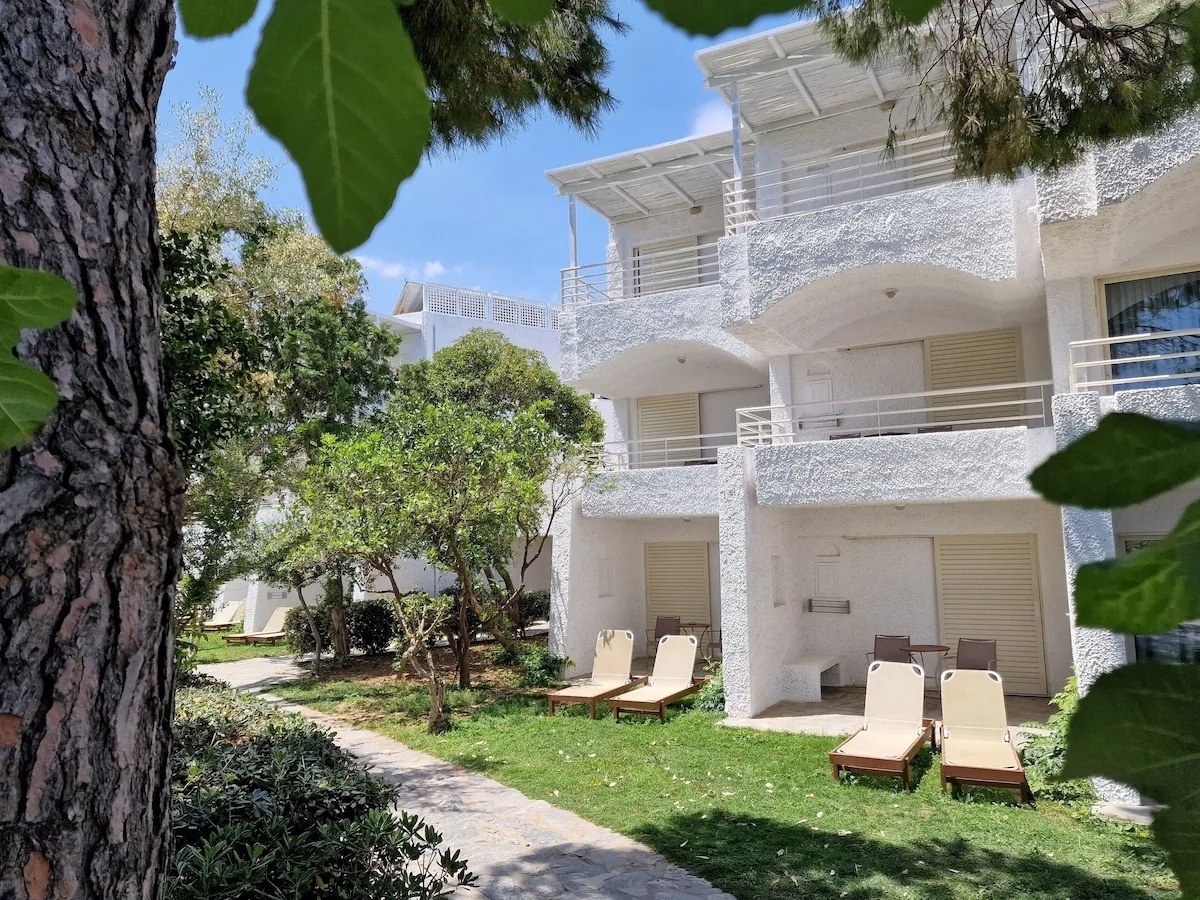 Apollonia Beach Resort & Spa