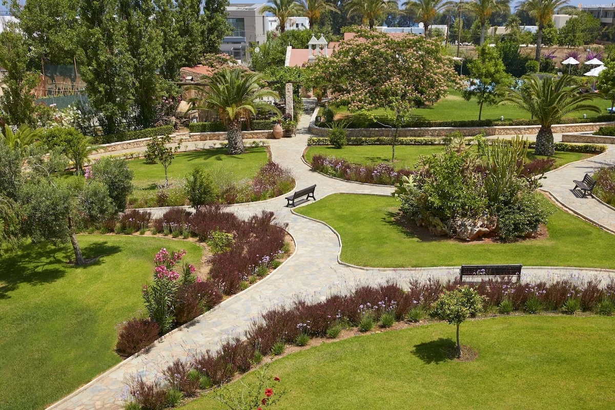 Minoa Palace Resort