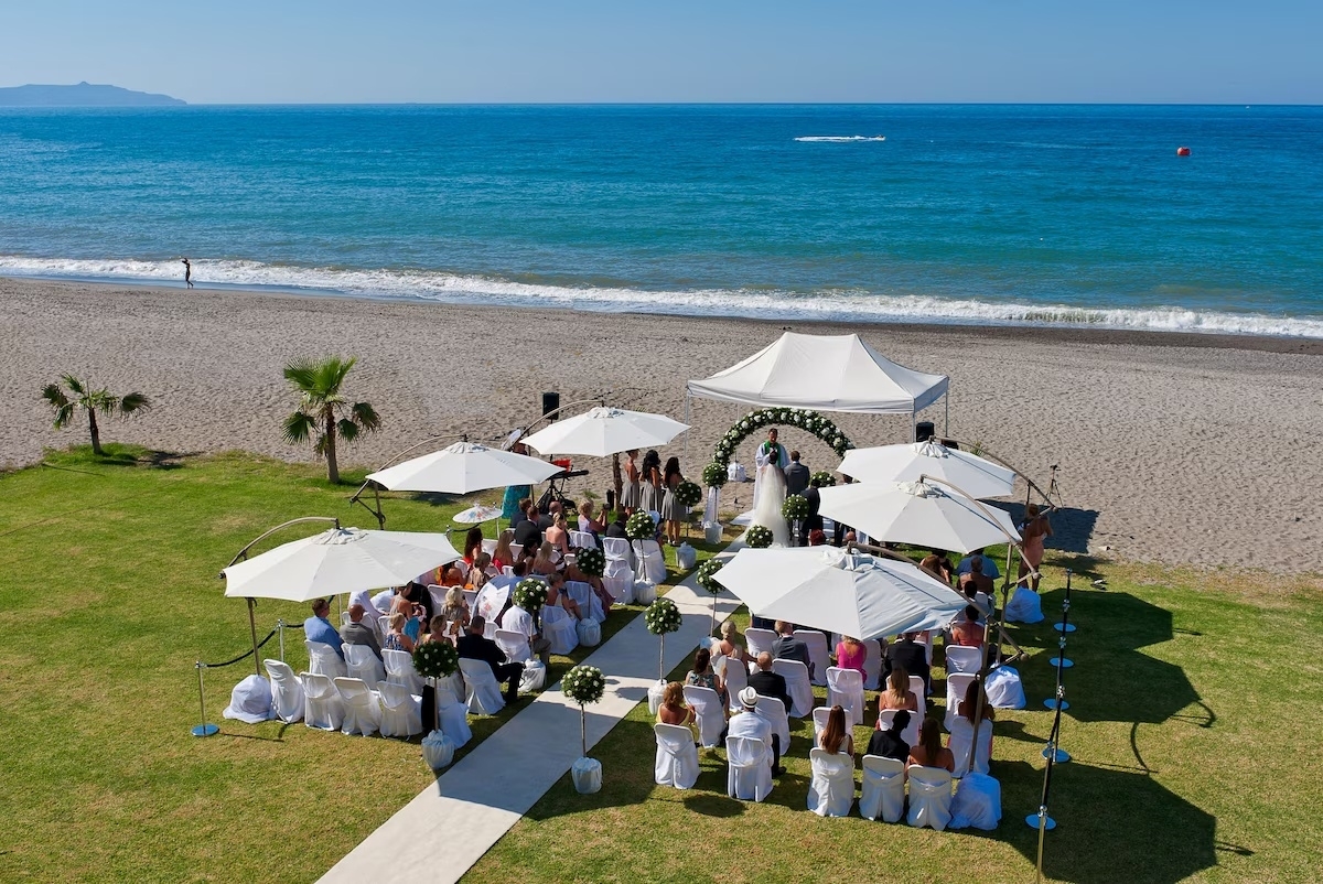 Minoa Palace Resort