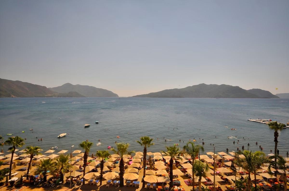 Maris Beach