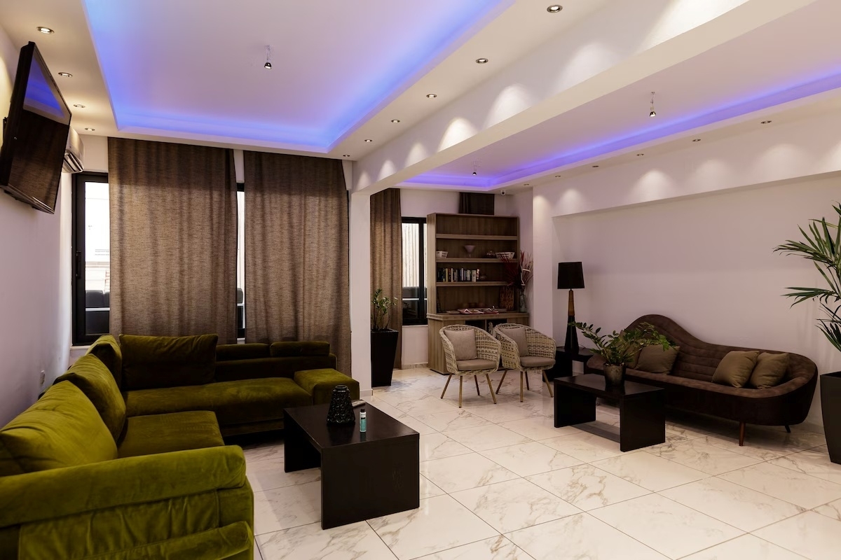 Kahlua Boutique Hotel