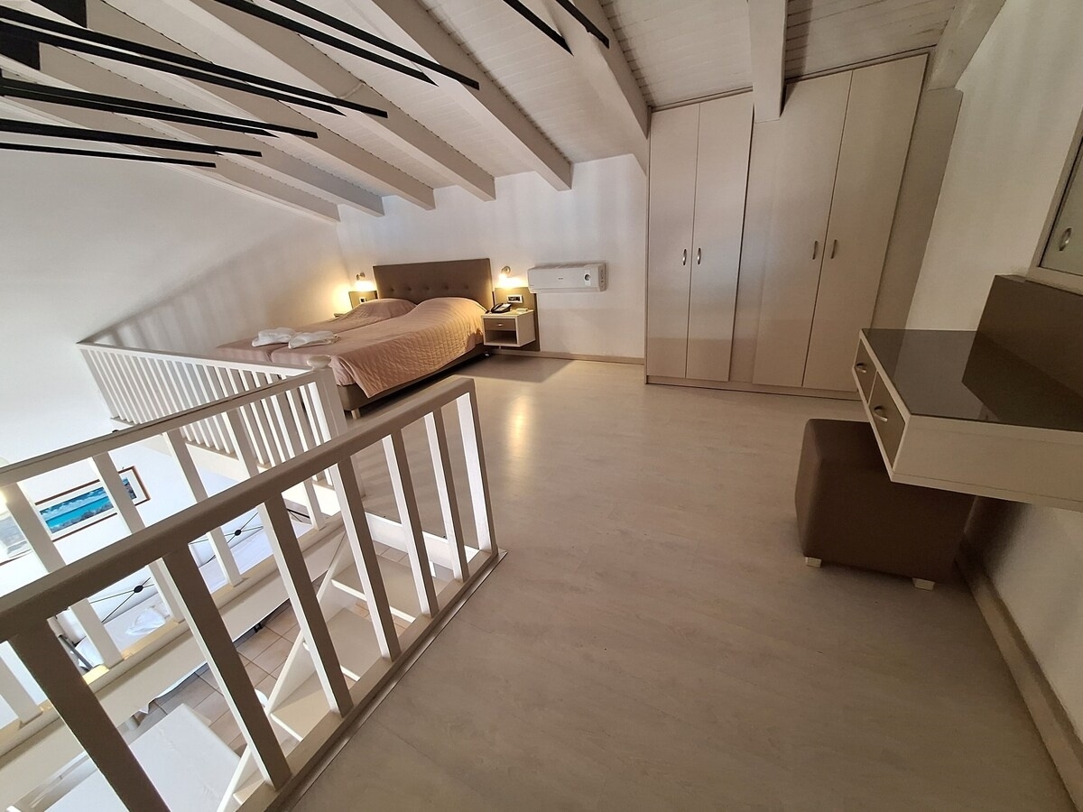 Perla Beach Hotel