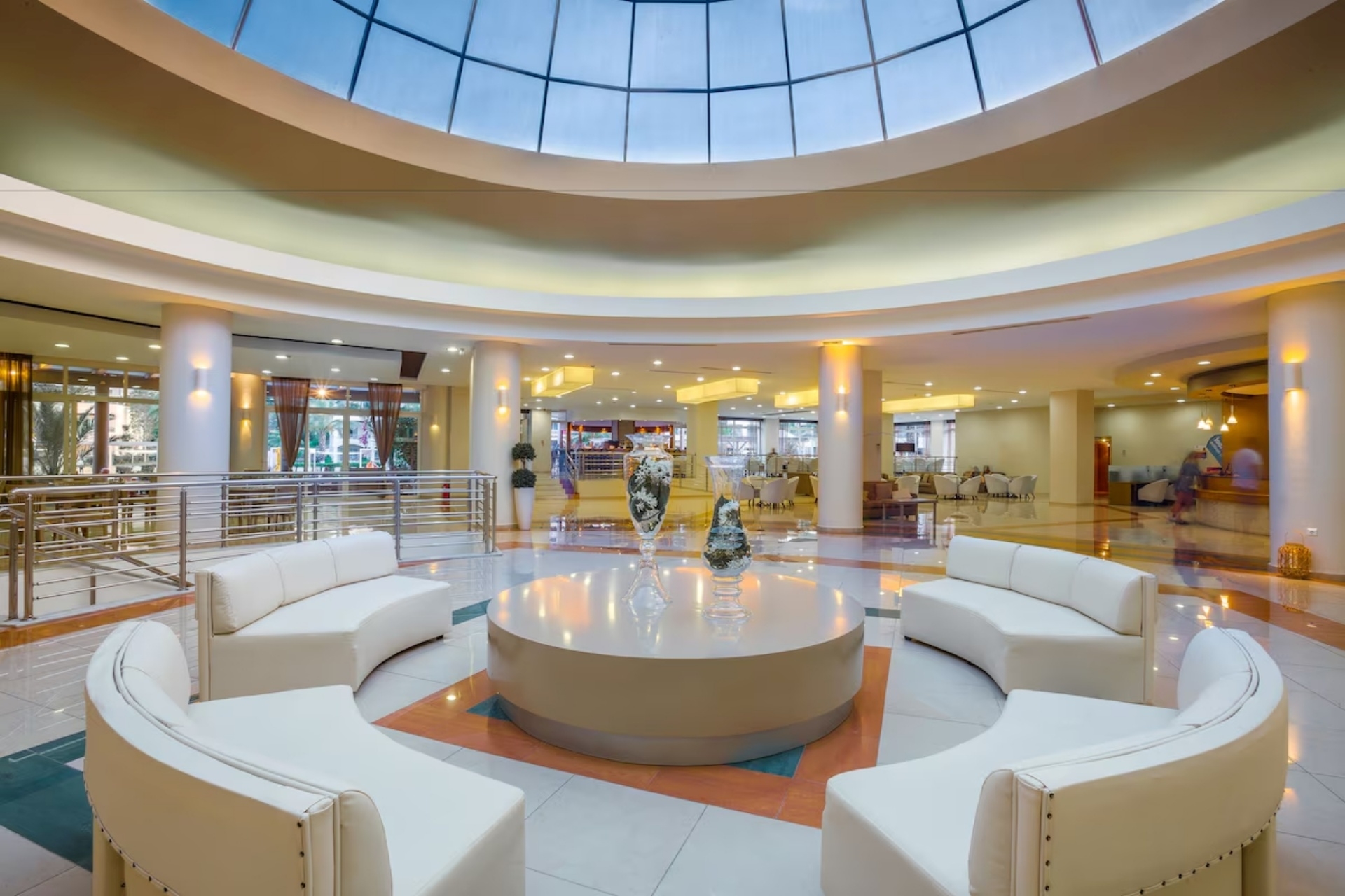 Kipriotis Maris Suites Hotel