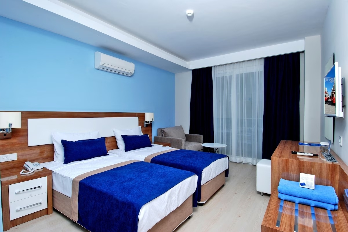 Kleopatra Ramira Hotel