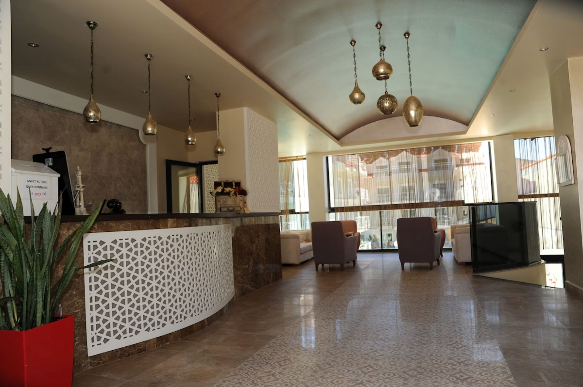 Montebello Deluxe