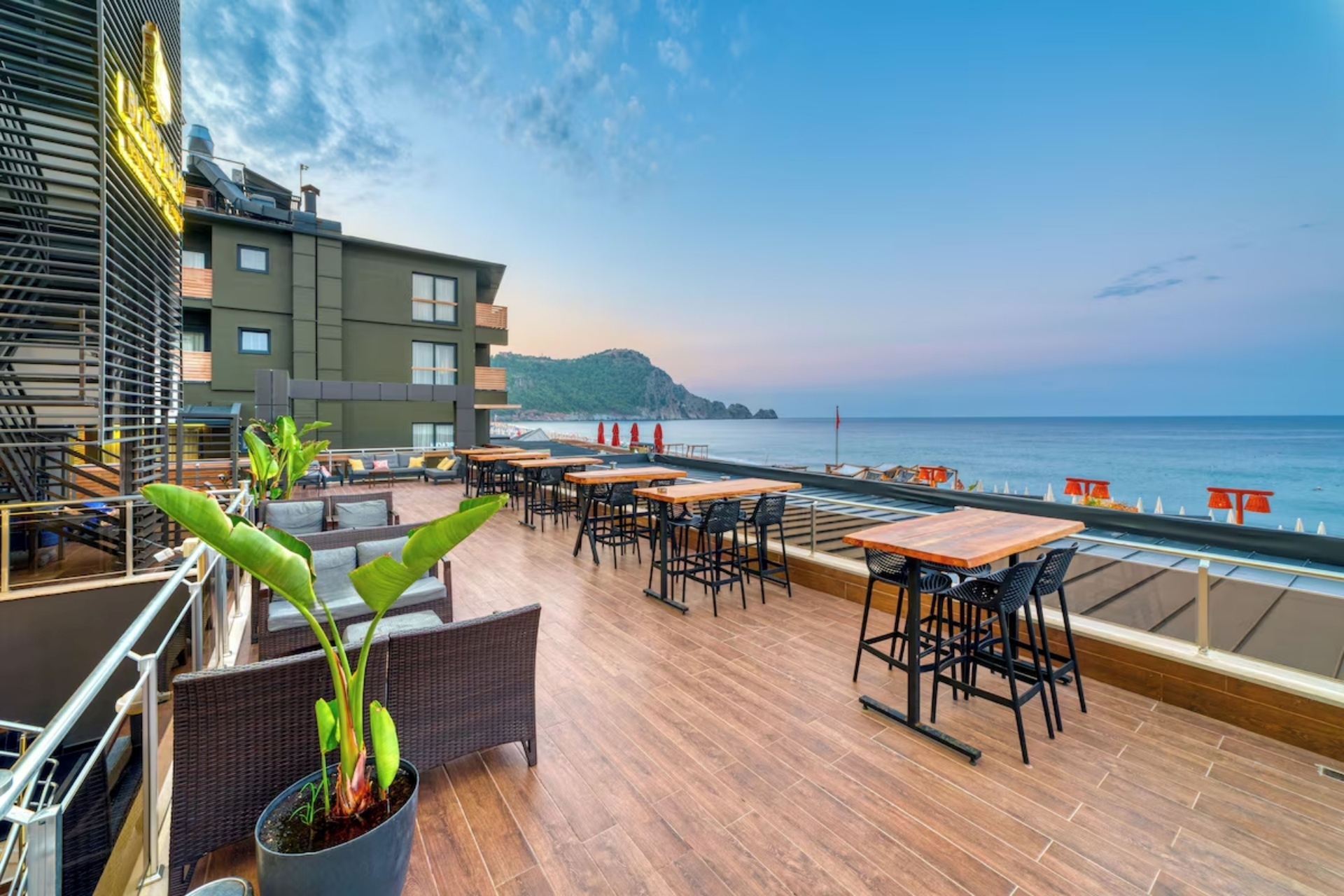 Royalisa Palmiye Beach