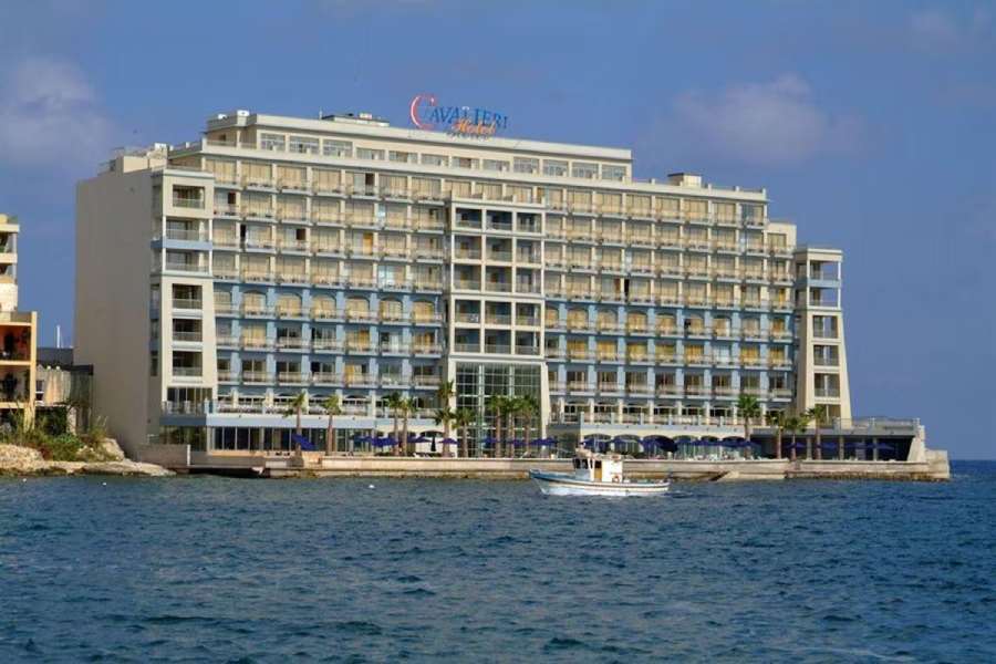 Cavalieri Art Hotel