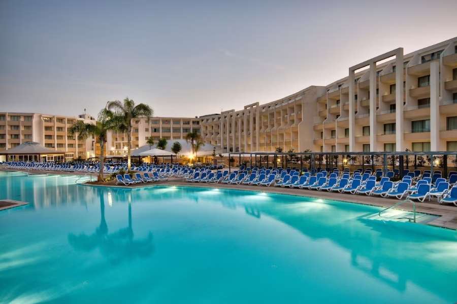 db Seabank Resort&Spa