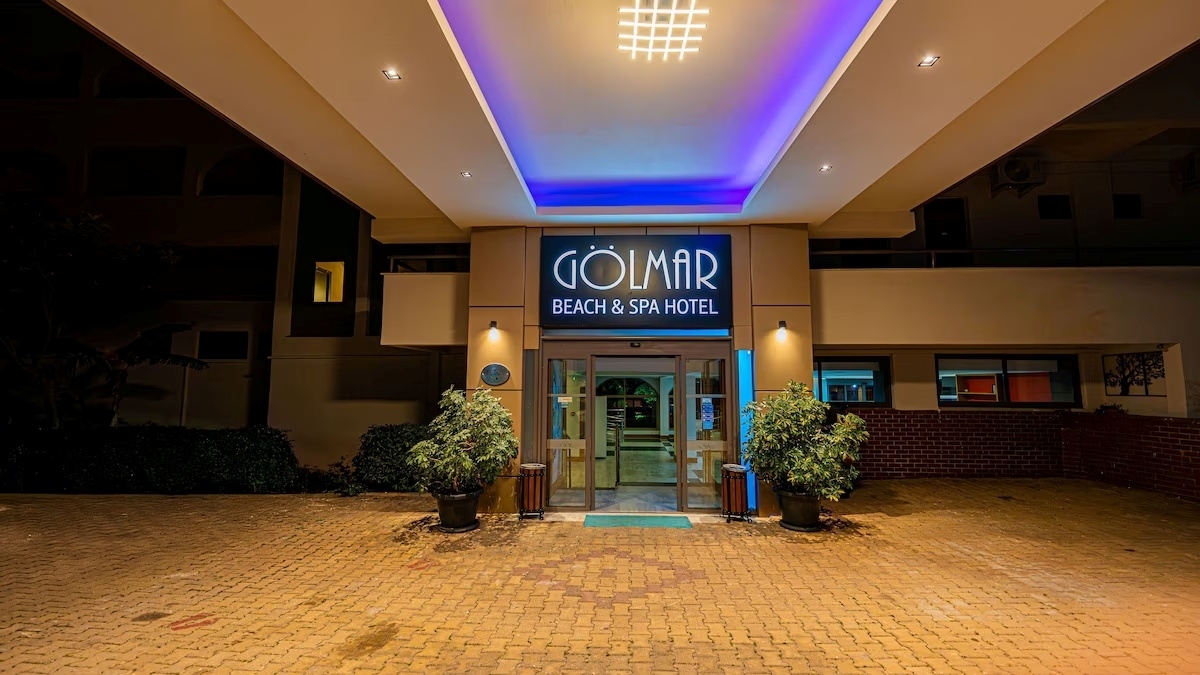 Golmar Beach Hotel