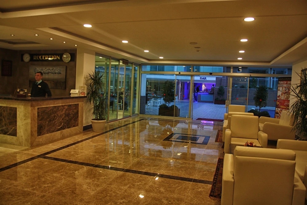 Kleopatra Atlas Hotel