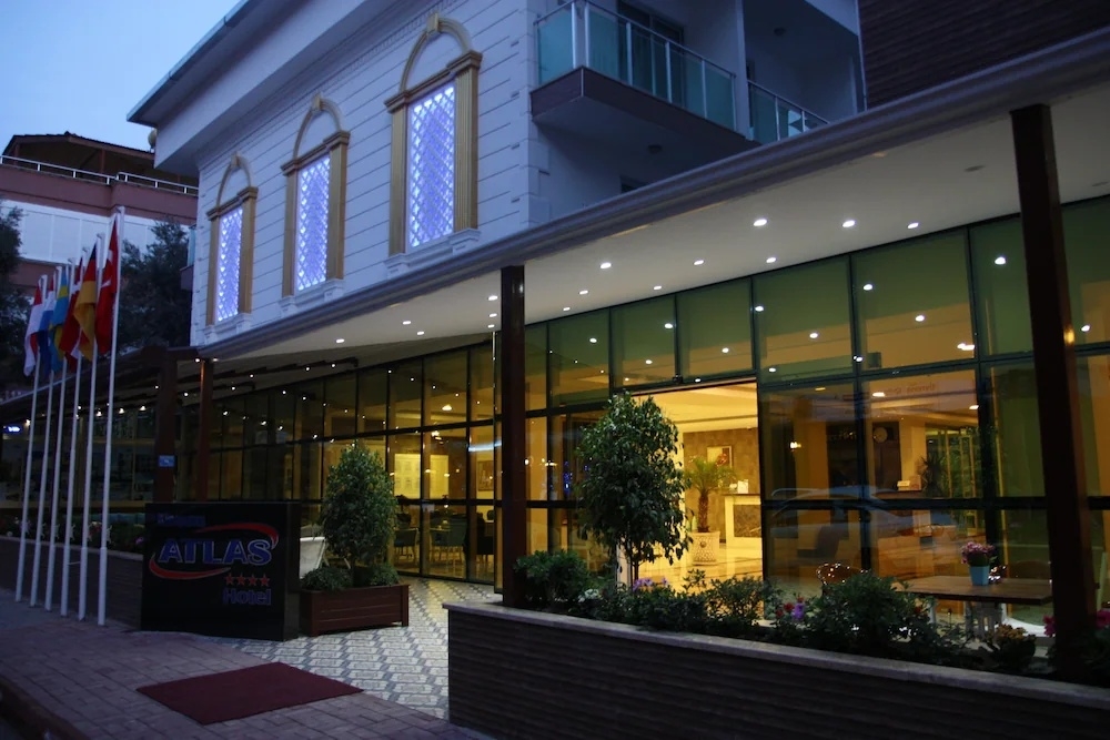 Kleopatra Atlas Hotel