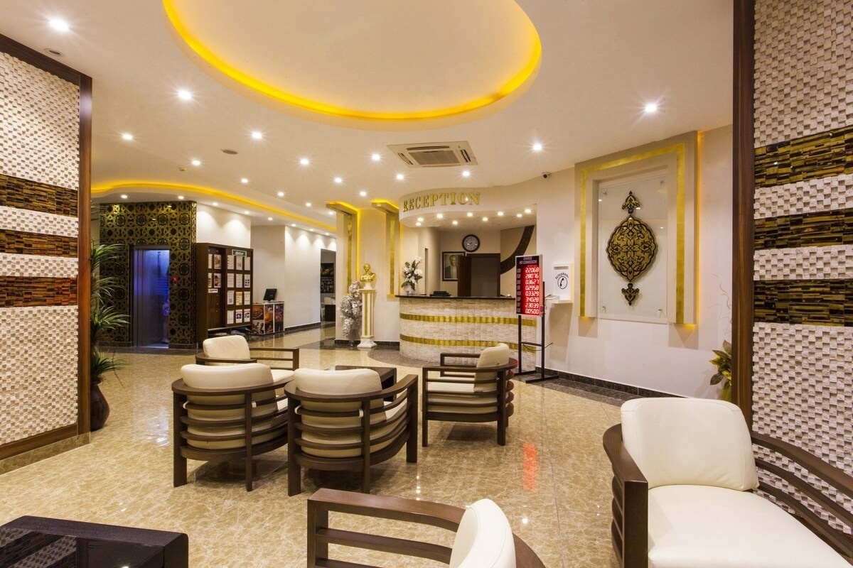 Kleopatra Ada Beach Hotel