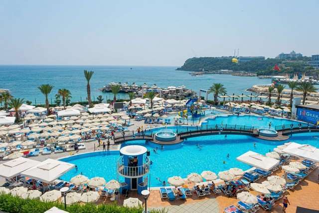 Granada Luxury Resort & Spa Okurcalar