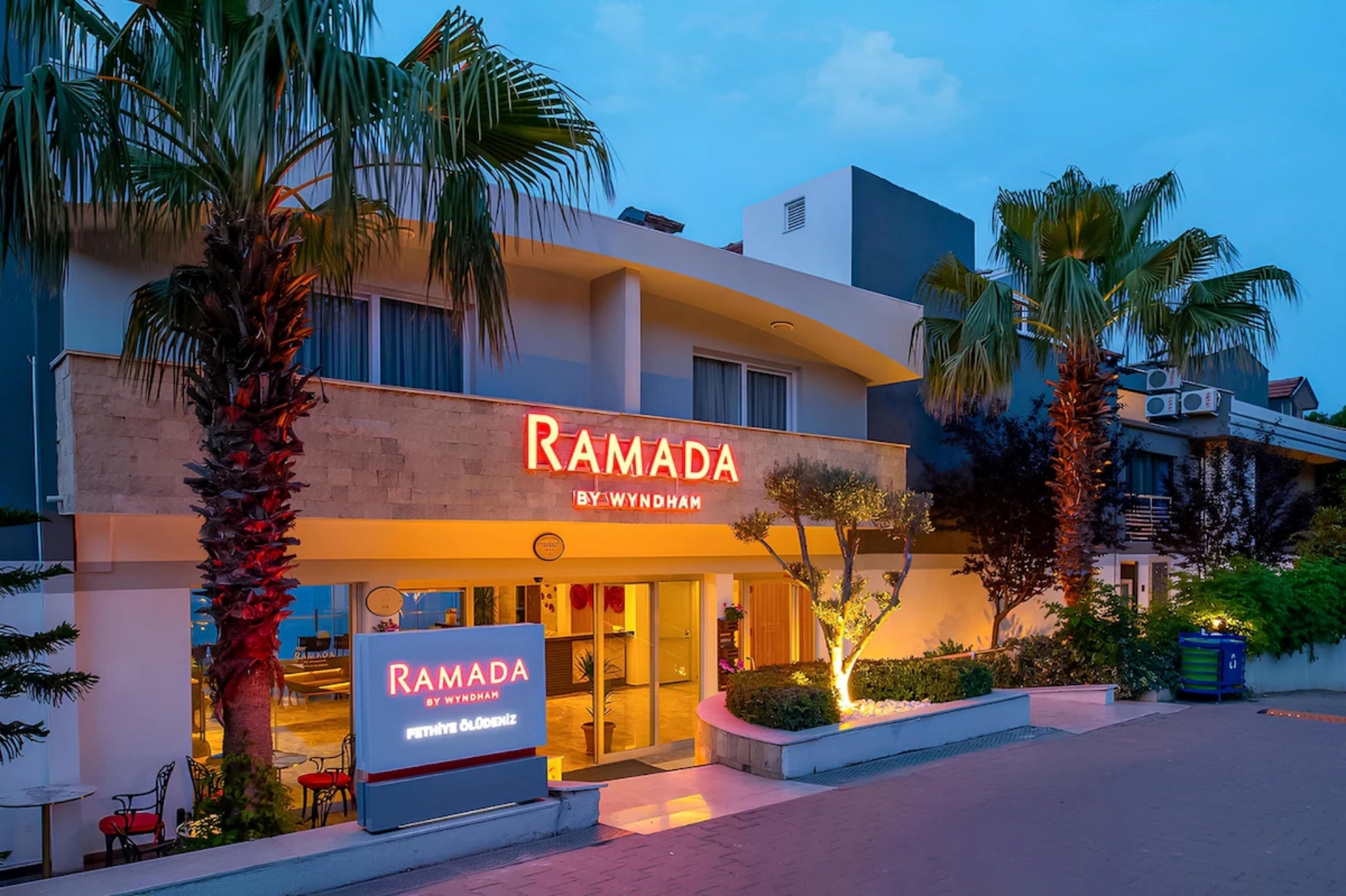 Ramada By Wyndham Fethiye Oludeniz Adults Only +16