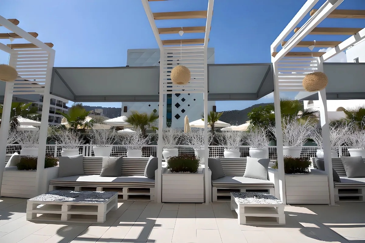 Supreme Beach Hotel Adult Only +14