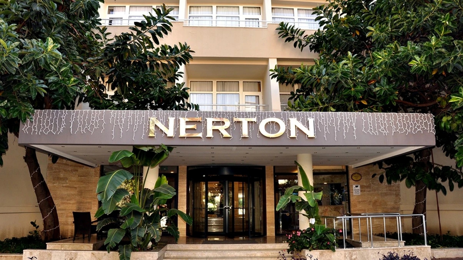 Nerton Hotel +16