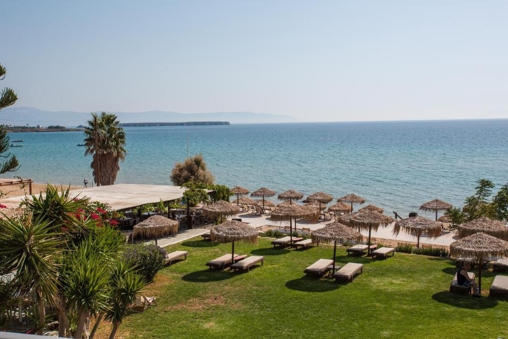 Golden Beach Hotel