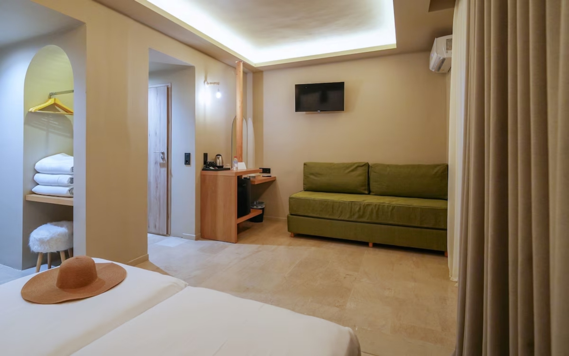 Asana Hotels & Resorts (Adults Only +14)