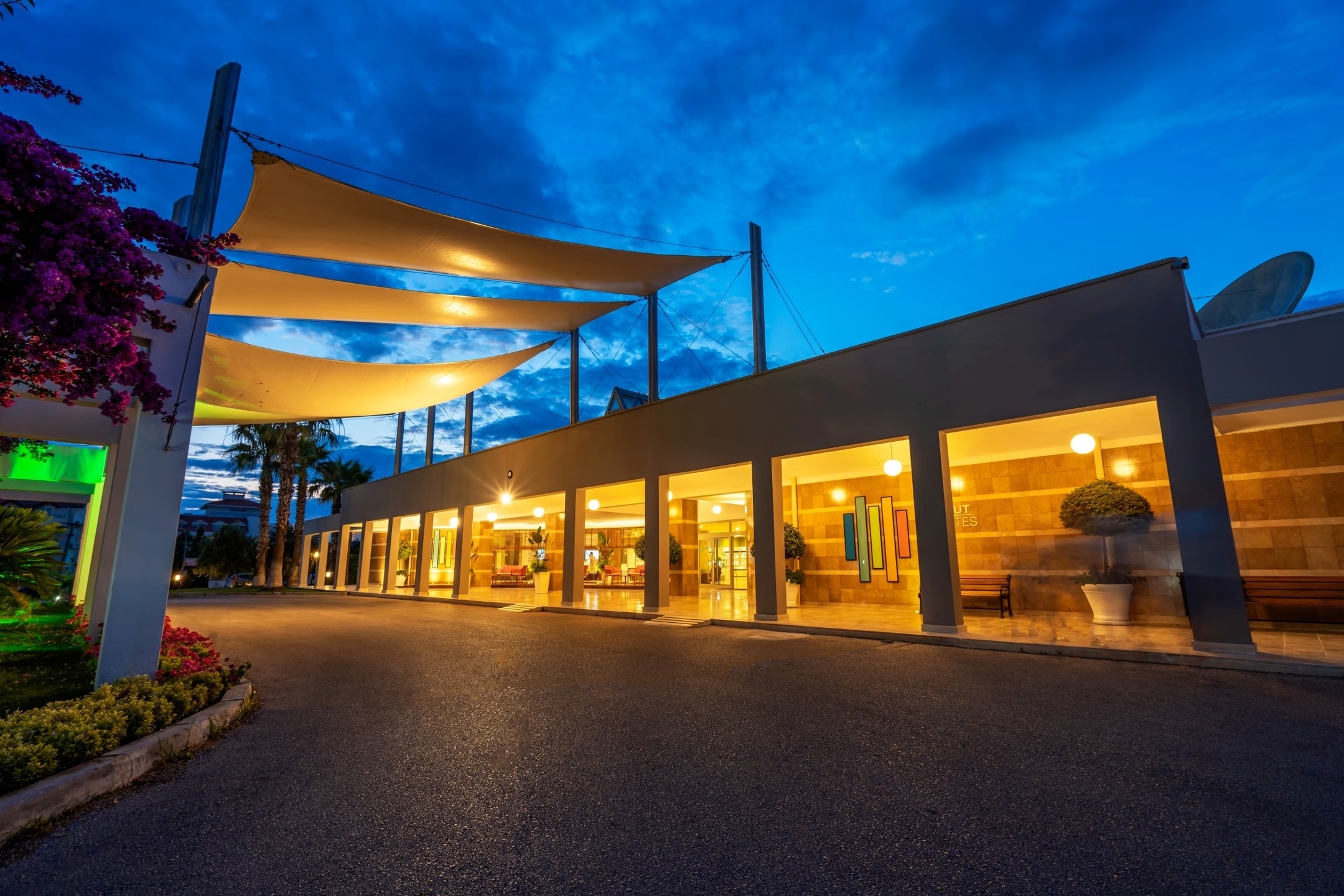 Akra Barut B Suites