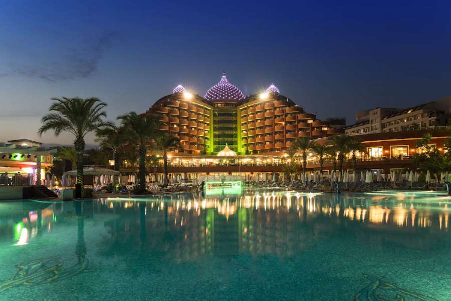 Delphin Palace