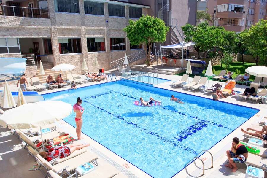 Monart City Hotel