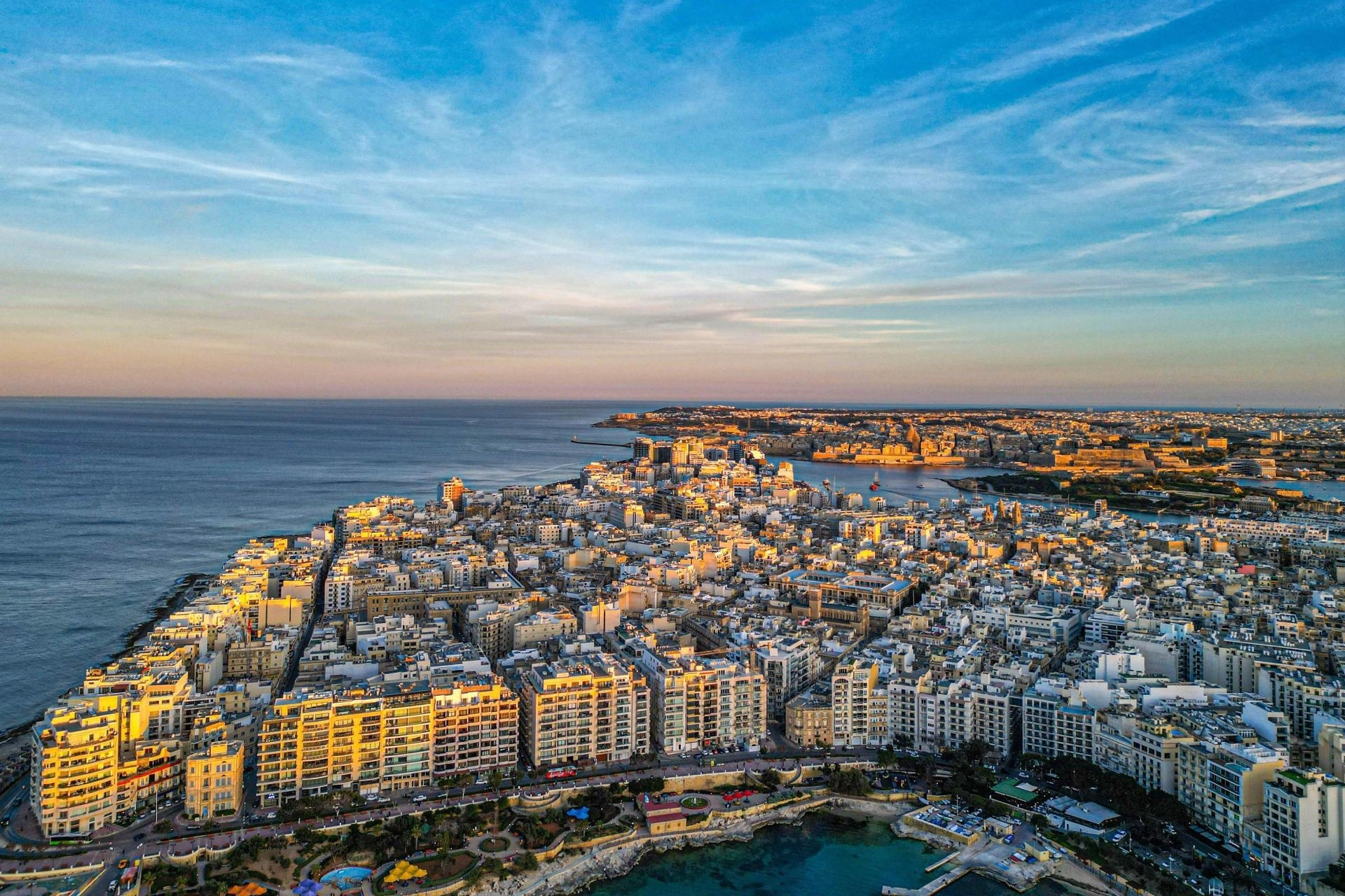 Malta Island photo 3